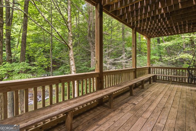35 Laurel Ridge Drive, Ellijay, GA 30536