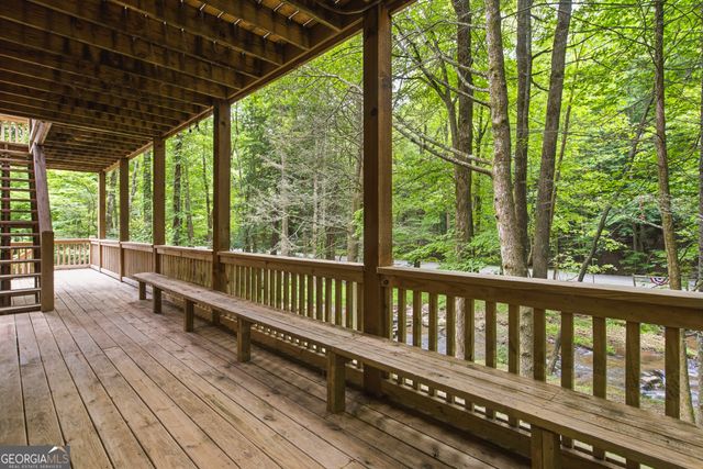35 Laurel Ridge Drive, Ellijay, GA 30536