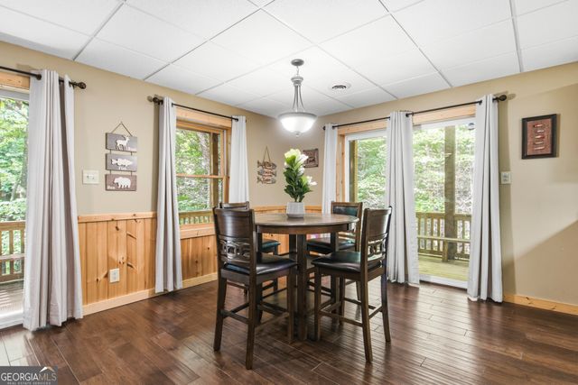 35 Laurel Ridge Drive, Ellijay, GA 30536