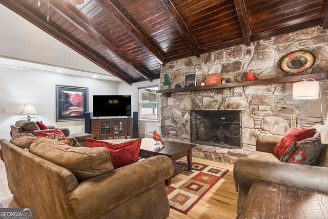 35 Laurel Ridge Drive, Ellijay, GA 30536