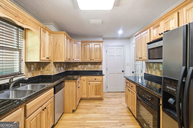 35 Laurel Ridge Drive, Ellijay, GA 30536