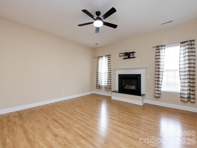 10836 Clark Street, Davidson, NC 28036