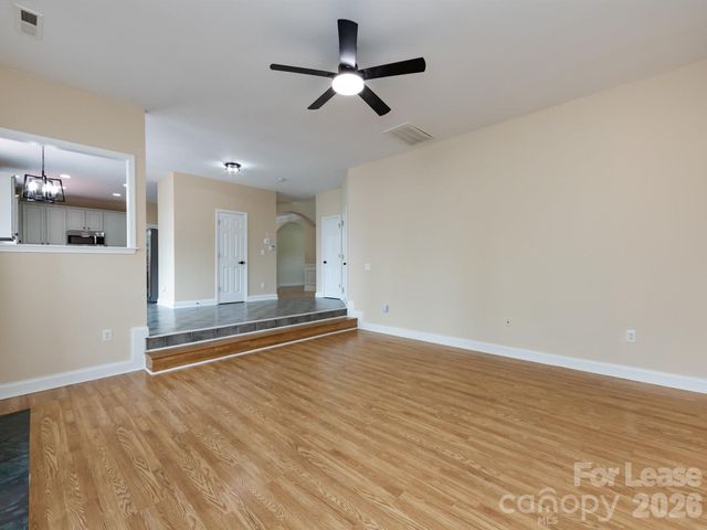 10836 Clark Street, Davidson, NC 28036