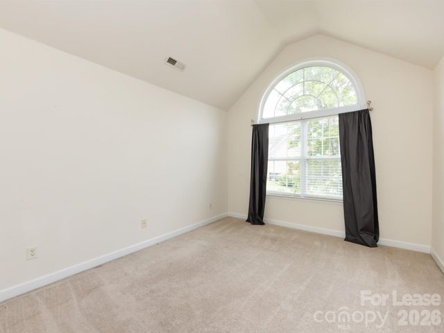 10836 Clark Street, Davidson, NC 28036