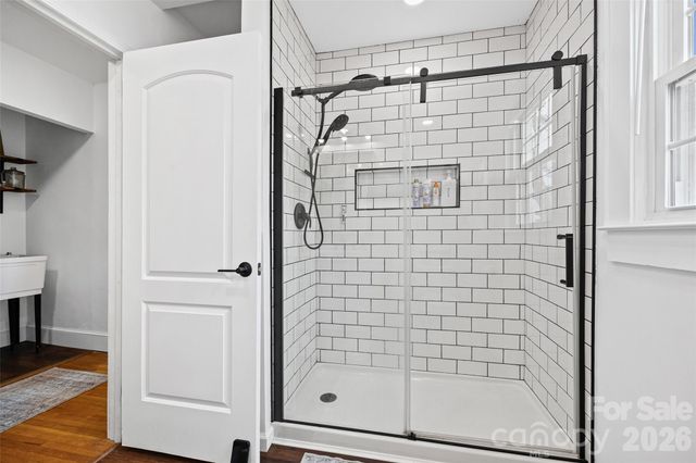 110 W Henry Street, Belmont, NC 28012