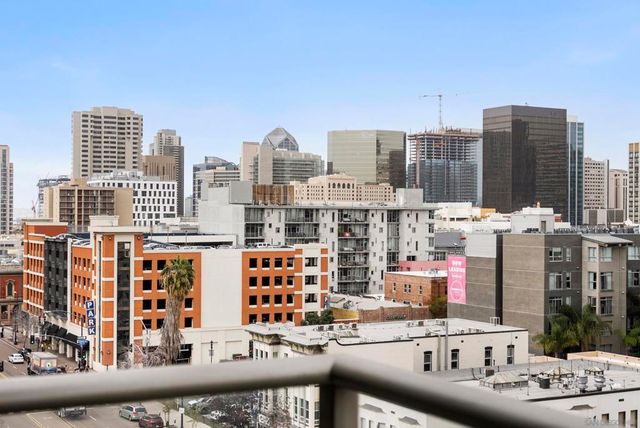 800 The Mark Ln 803, San Diego, CA 92101