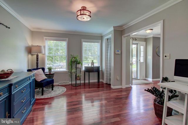 16 HEMLOCK DR, Lancaster, PA 17602