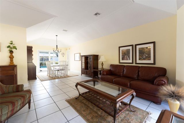 1036 Orchid Oak Dr, Vero Beach, FL 32963