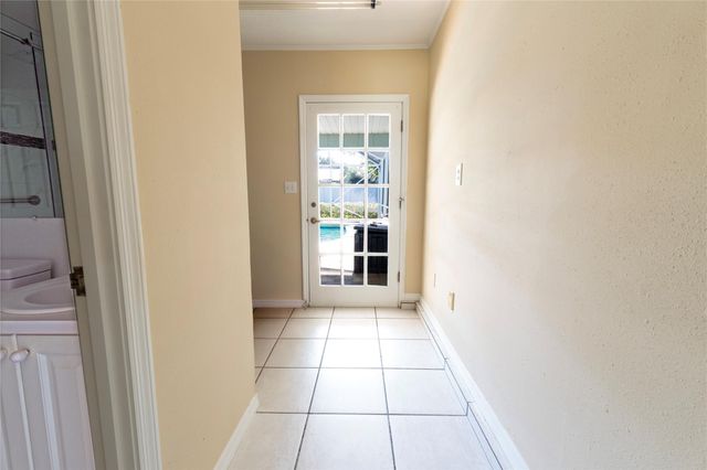 1036 Orchid Oak Dr, Vero Beach, FL 32963