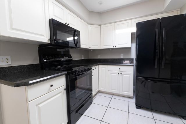 1036 Orchid Oak Dr, Vero Beach, FL 32963