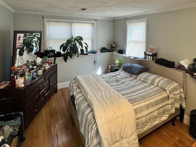 214 Florence St A, Boston, MA 02131