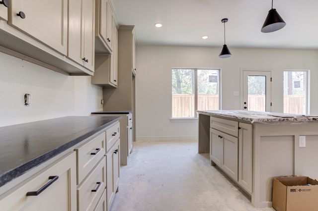 2405 Joliet Avenue, Lubbock, TX 79410