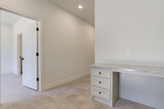 2405 Joliet Avenue, Lubbock, TX 79410