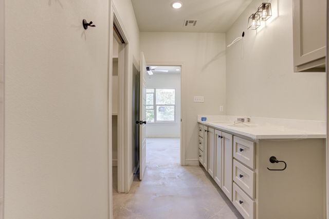 2405 Joliet Avenue, Lubbock, TX 79410