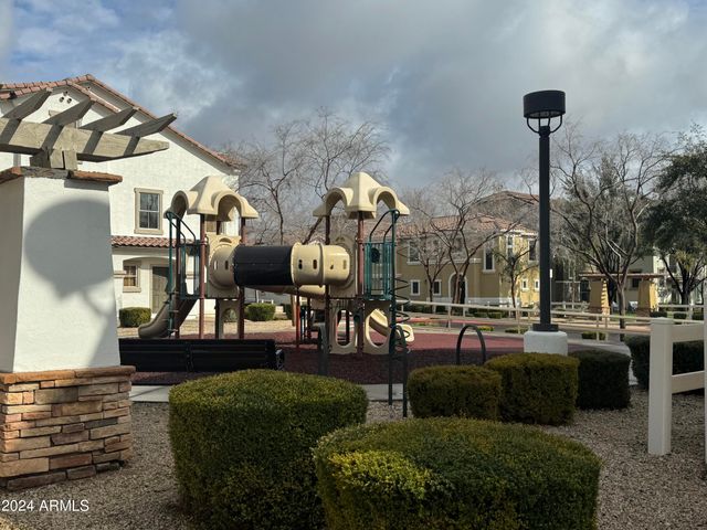 446 N ALDER Court, Gilbert, AZ 85233