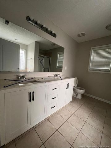 735 Fairfield Circle, Raeford, NC 28376