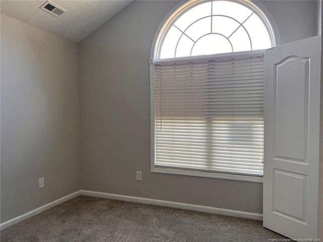 735 Fairfield Circle, Raeford, NC 28376