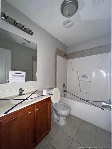 735 Fairfield Circle, Raeford, NC 28376