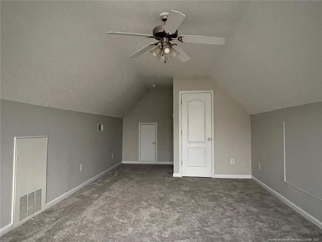 735 Fairfield Circle, Raeford, NC 28376