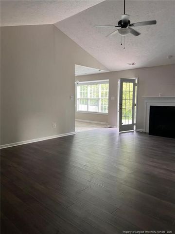 735 Fairfield Circle, Raeford, NC 28376