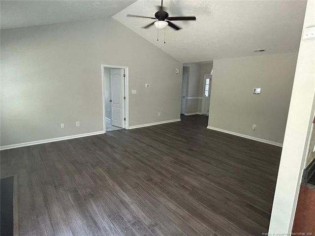 735 Fairfield Circle, Raeford, NC 28376