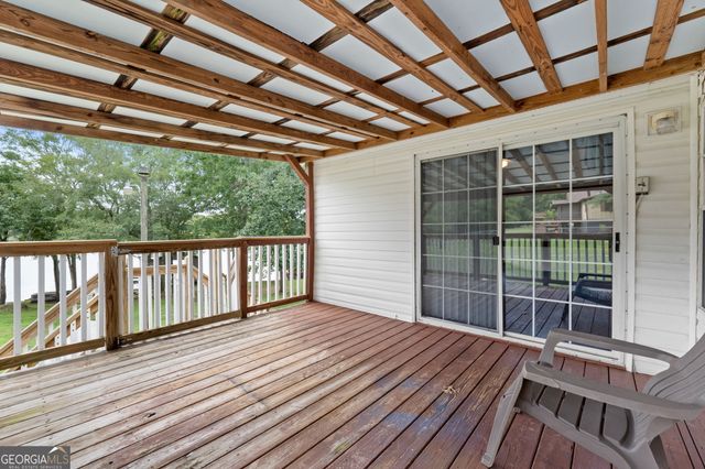 868 S Steel Bridge Road, Eatonton, GA 31024