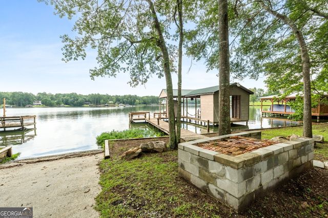 868 S Steel Bridge Road, Eatonton, GA 31024