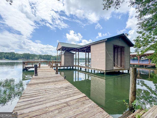 868 S Steel Bridge Road, Eatonton, GA 31024