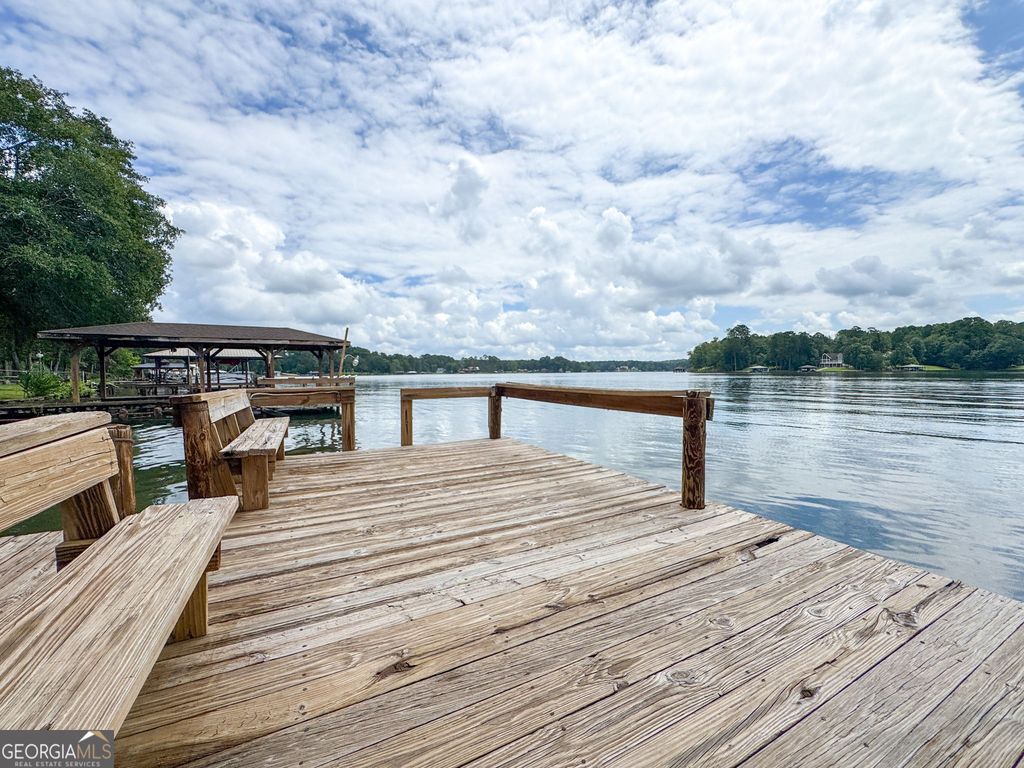 868 S Steel Bridge Road, Eatonton, GA 31024