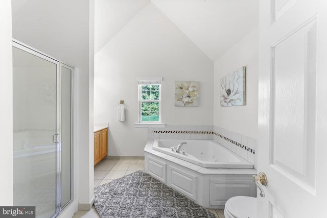 606 ROSE TREE LN, Kennett Square, PA 19348