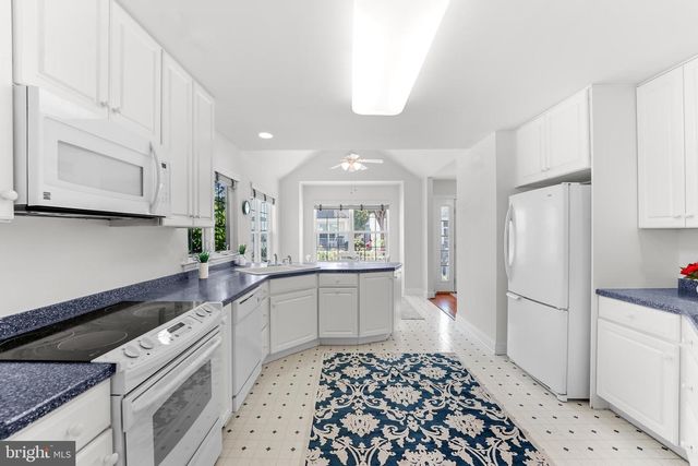 606 ROSE TREE LN, Kennett Square, PA 19348