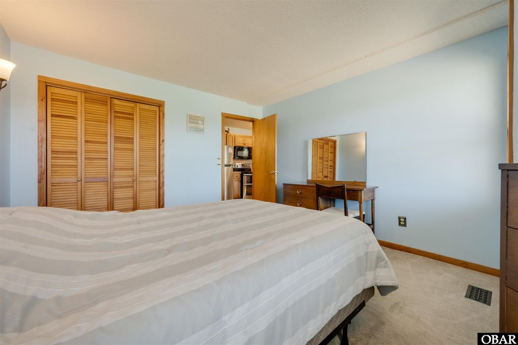 Image 16 of property listing at 2009 Wrightsville Blvd Unit 4-B, Kill Devil Hills, NC 27948