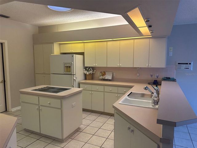 9685 SOUTHERN BELLE DRIVE, Weeki Wachee, FL 34613