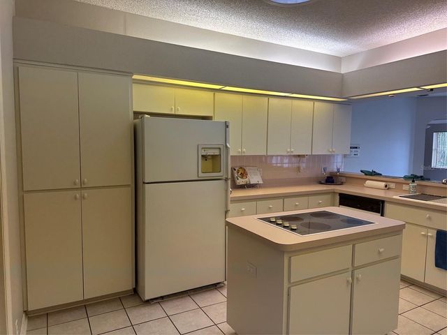 9685 SOUTHERN BELLE DRIVE, Weeki Wachee, FL 34613