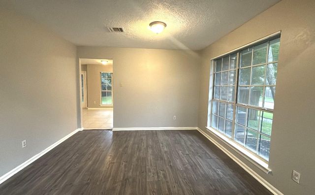14302 Arborcrest Street, Houston, TX 77062