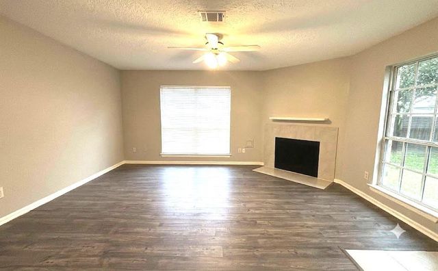 14302 Arborcrest Street, Houston, TX 77062