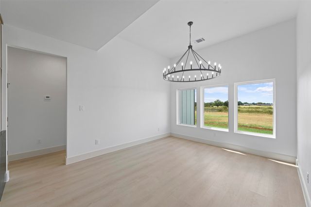 1054 Dixie Estates Way, Whitesboro, TX 76273