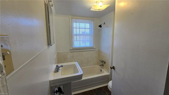 311 Council RD, Franklin, VA 23851