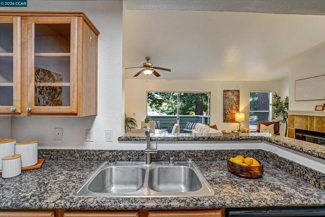 140 Reflections Dr 25, San Ramon, CA 94583