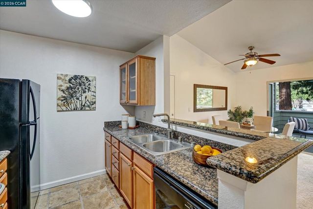 140 Reflections Dr 25, San Ramon, CA 94583