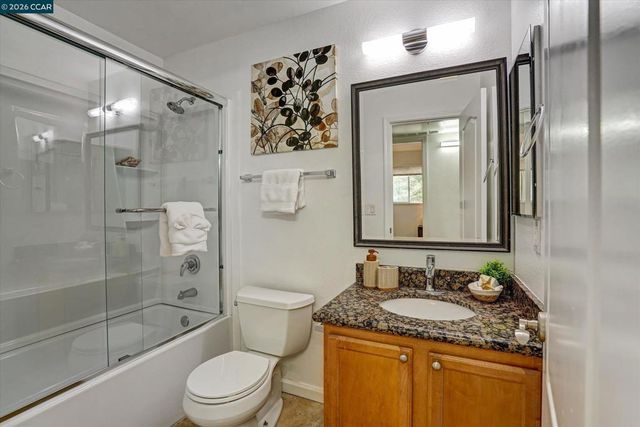 140 Reflections Dr 25, San Ramon, CA 94583