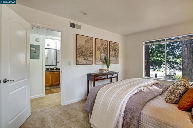 140 Reflections Dr 25, San Ramon, CA 94583