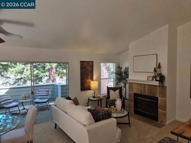 140 Reflections Dr 25, San Ramon, CA 94583