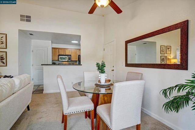 140 Reflections Dr 25, San Ramon, CA 94583