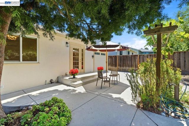 43449 Jerome Ave, Fremont, CA 94539