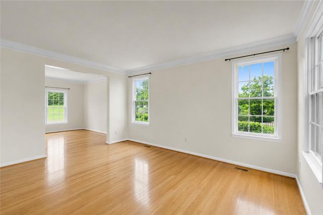 5110 Adriana Court, Upper Saucon Twp, PA 18034