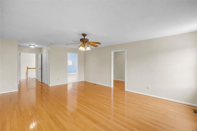 5110 Adriana Court, Upper Saucon Twp, PA 18034