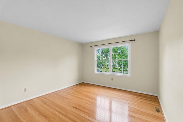 5110 Adriana Court, Upper Saucon Twp, PA 18034