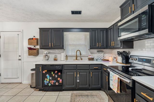 302 Lee Road 0508, Phenix City, AL 36870