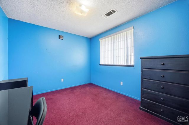 611 Ohanneson Avenue, Shafter, CA 93263